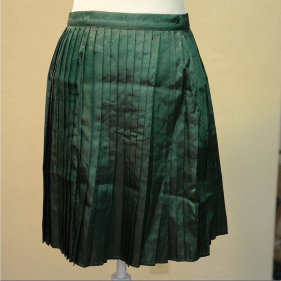 💥NWOT💥 ModCloth Pleated skirt in emerald - Picture 5 of 8
